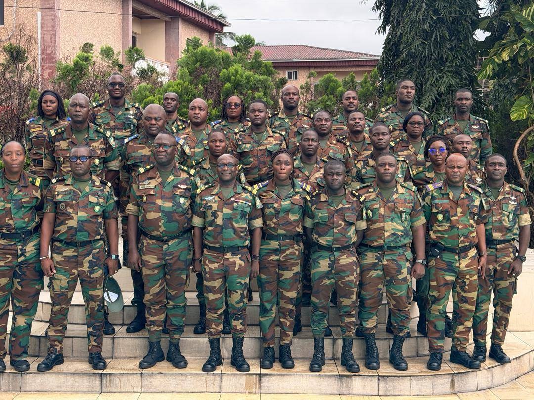 Photo de groupe du personnel